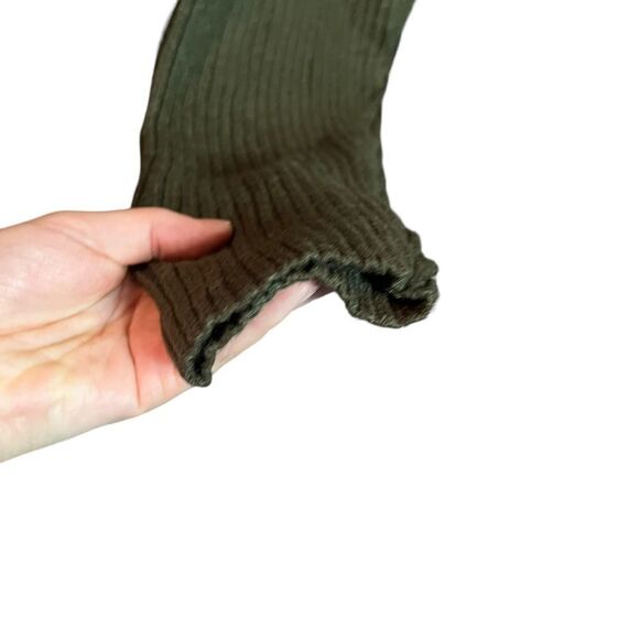 NWT! Mimosa green cropped sweater. Size small - Picture 9 of 9